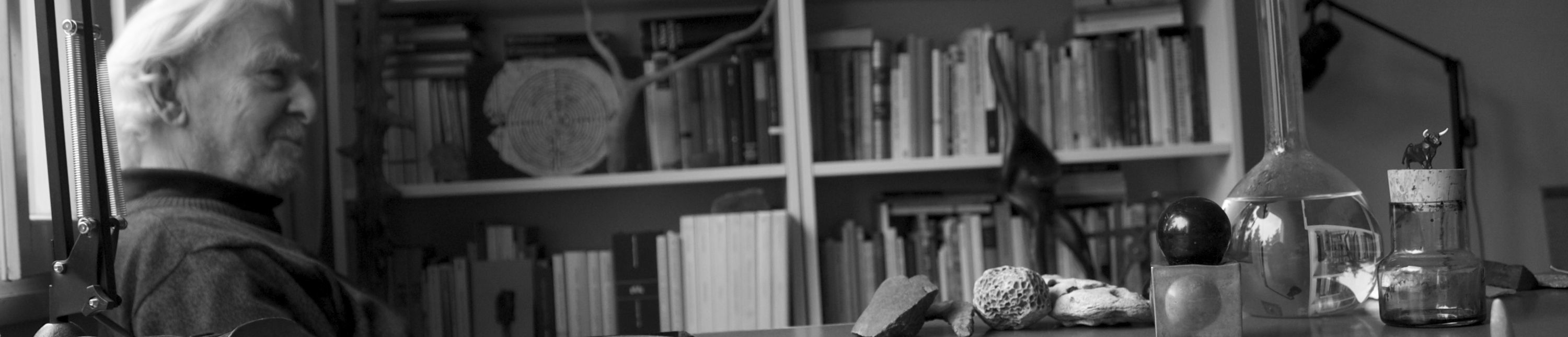 Schreibtisch von Manfred Peter Hein